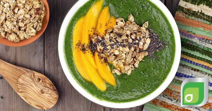mango smoothie bowl